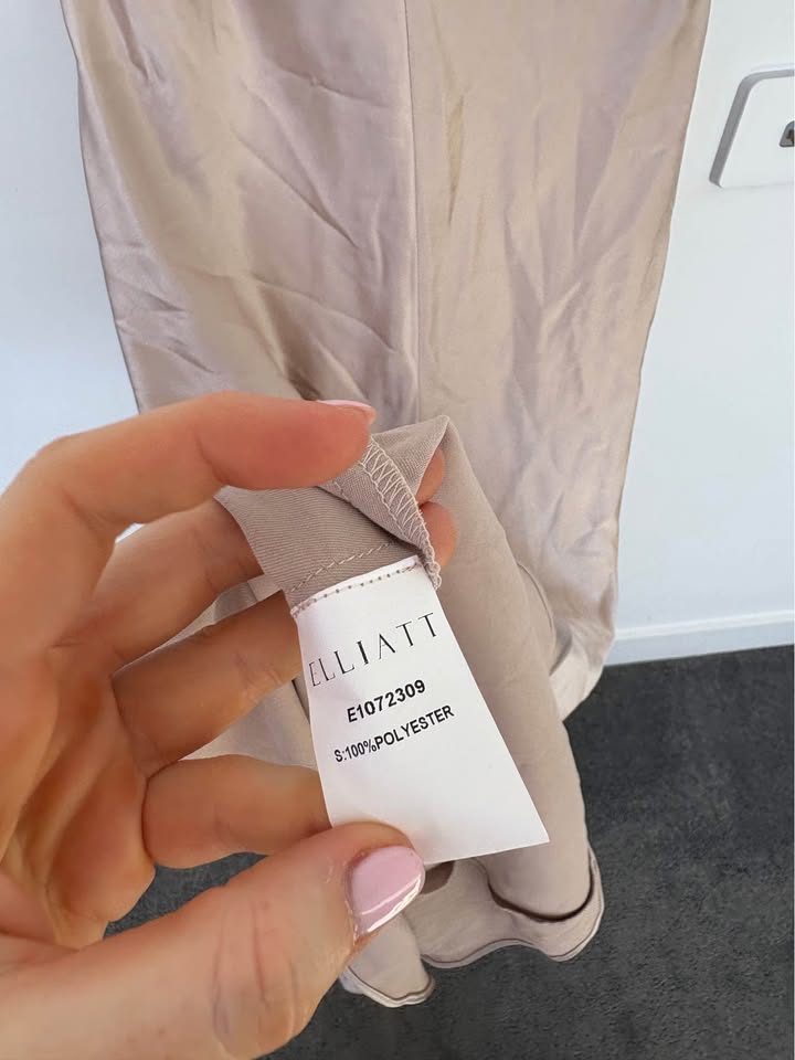 Elliatt Maxi - size xs