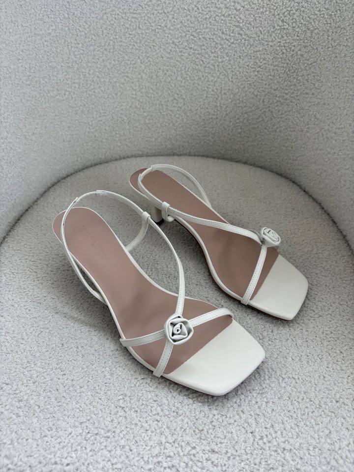 Lana Wilkinson Heels - size 40