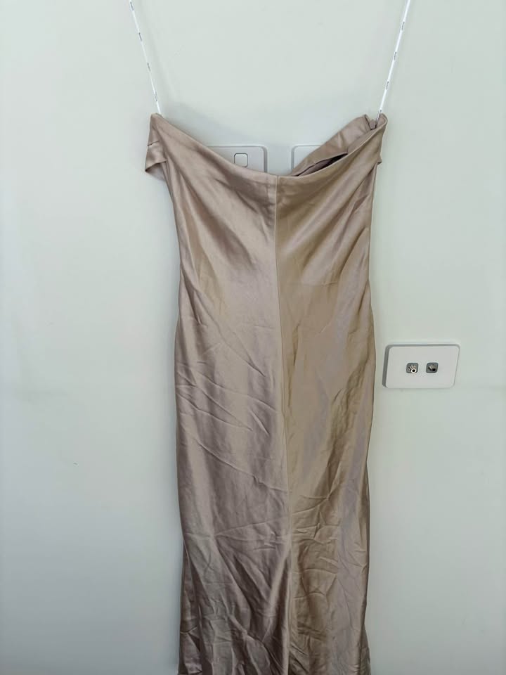 Elliatt Maxi - size xs