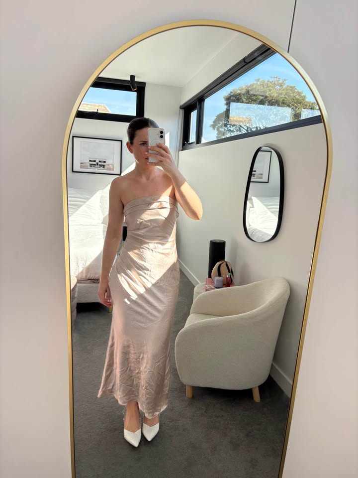 Elliatt Maxi - size xs