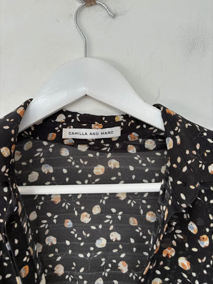 Camilla and Marc Mini Dress - size 8