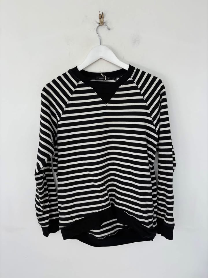 Bassike Jumper - size xs