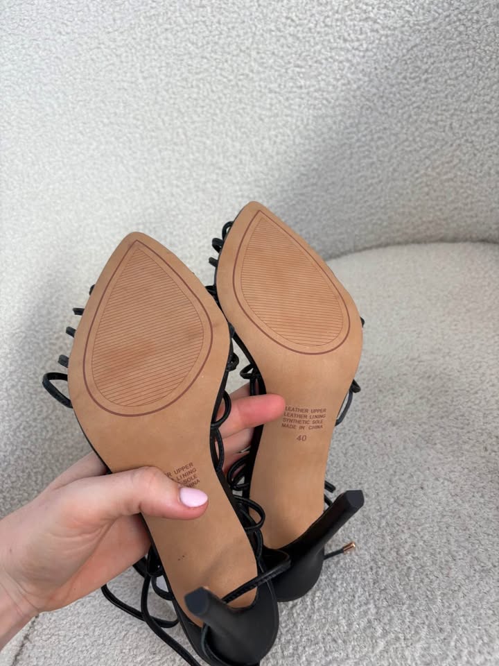 Lana Wilkinson Heels - size 40