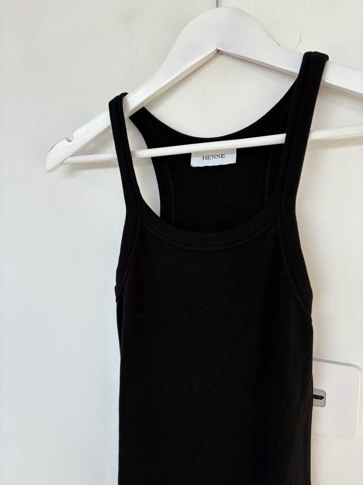 Henne Maxi Dress - size xs