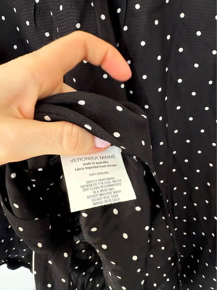 Veronika Maine Set - size 10 top and size 8 pants