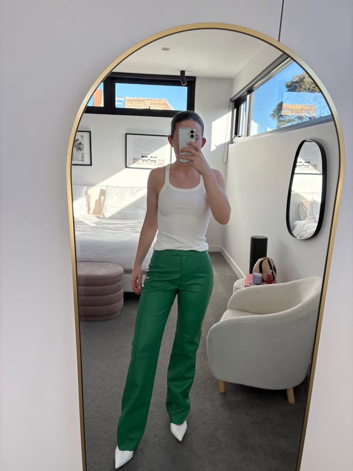 Henne Green Leather PU Pants - size xs