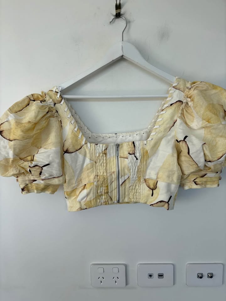 Aje Set - size 8