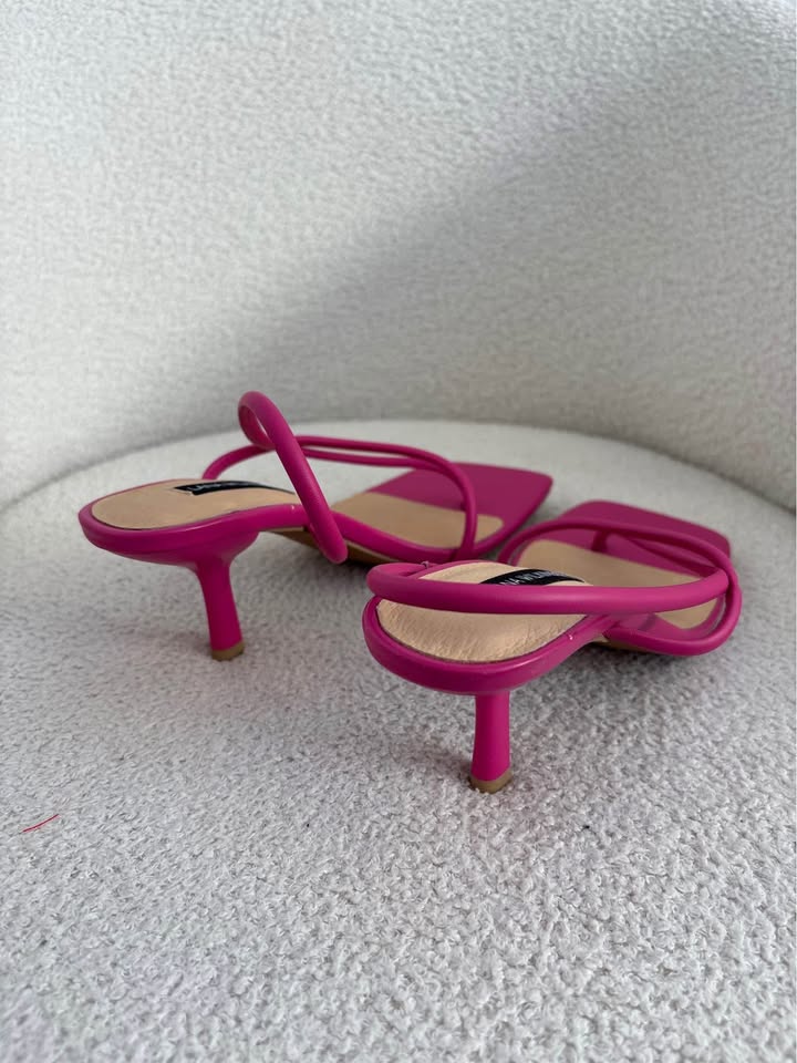 Lana Wilkinson Heels - size 40