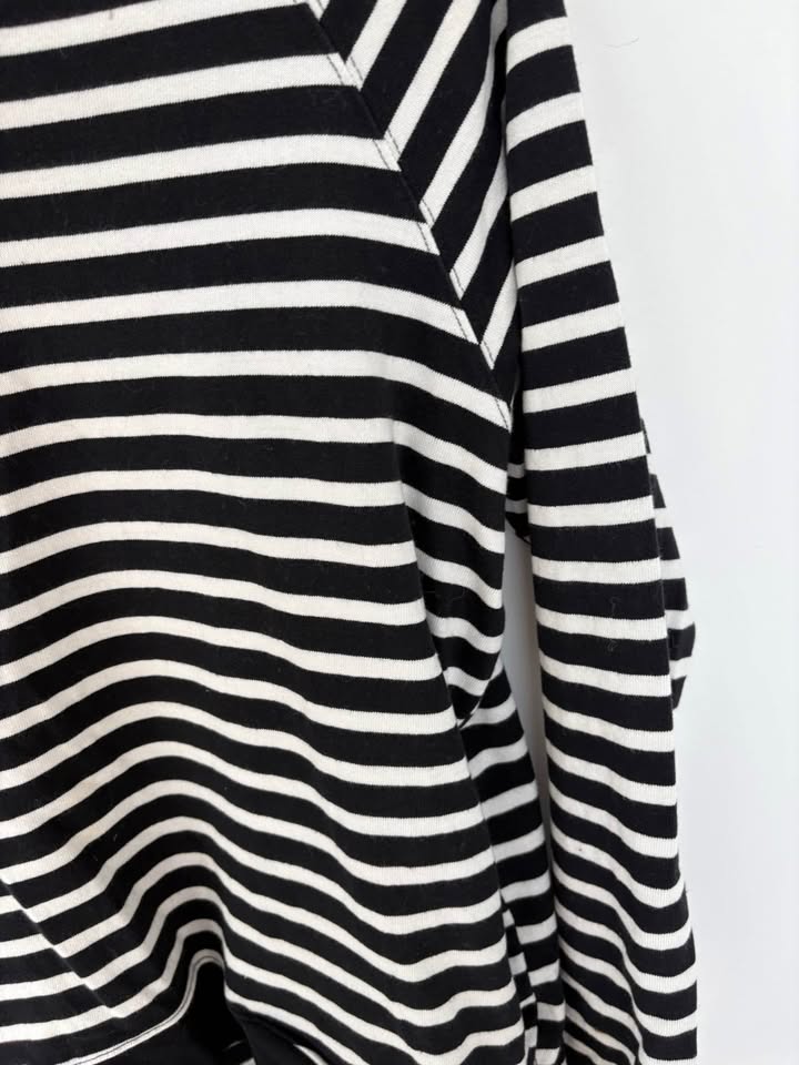 Bassike Jumper - size xs