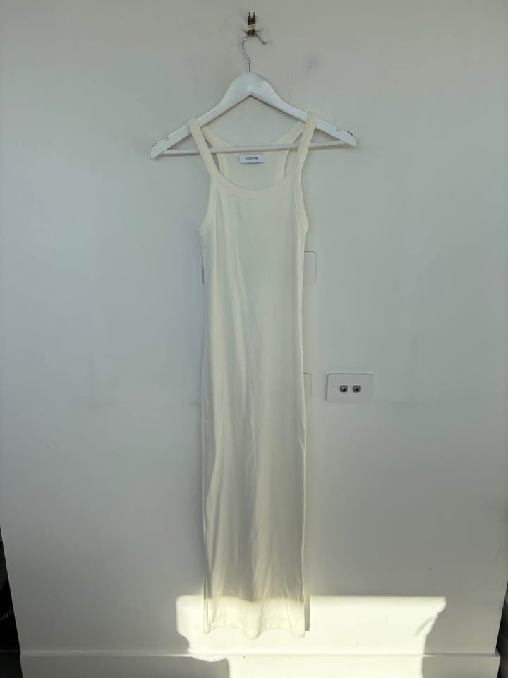 Henne Maxi Dress - size xs
