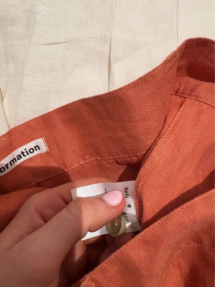 Reformation Shorts - size 6 (10 aus)