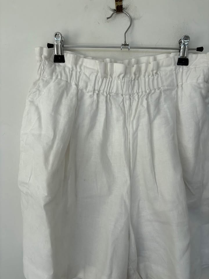 Saba Linen Set - size small