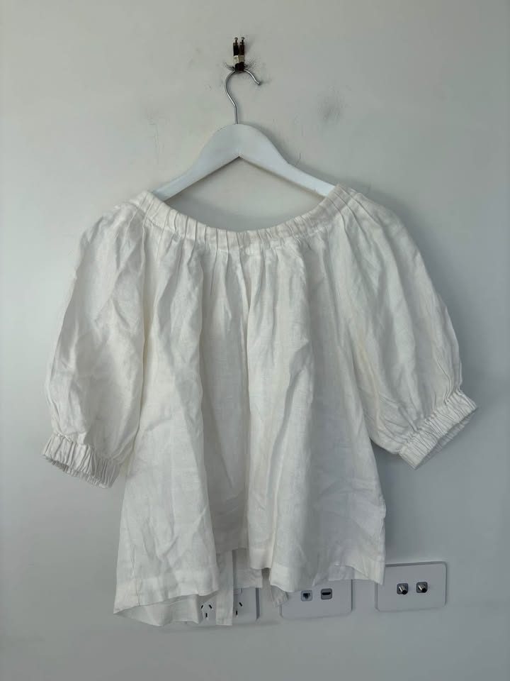 Saba Linen Set - size small