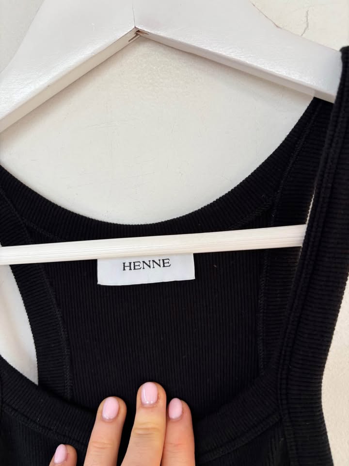 Henne Maxi Dress - size xs