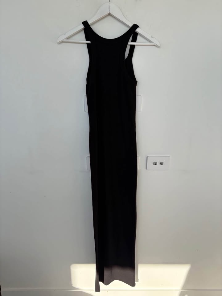 Henne Maxi Dress - size xs