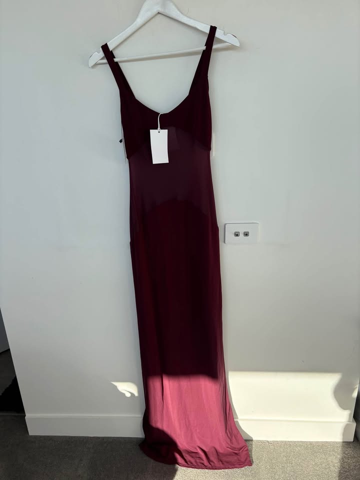Helsa Maxi Dress - size small