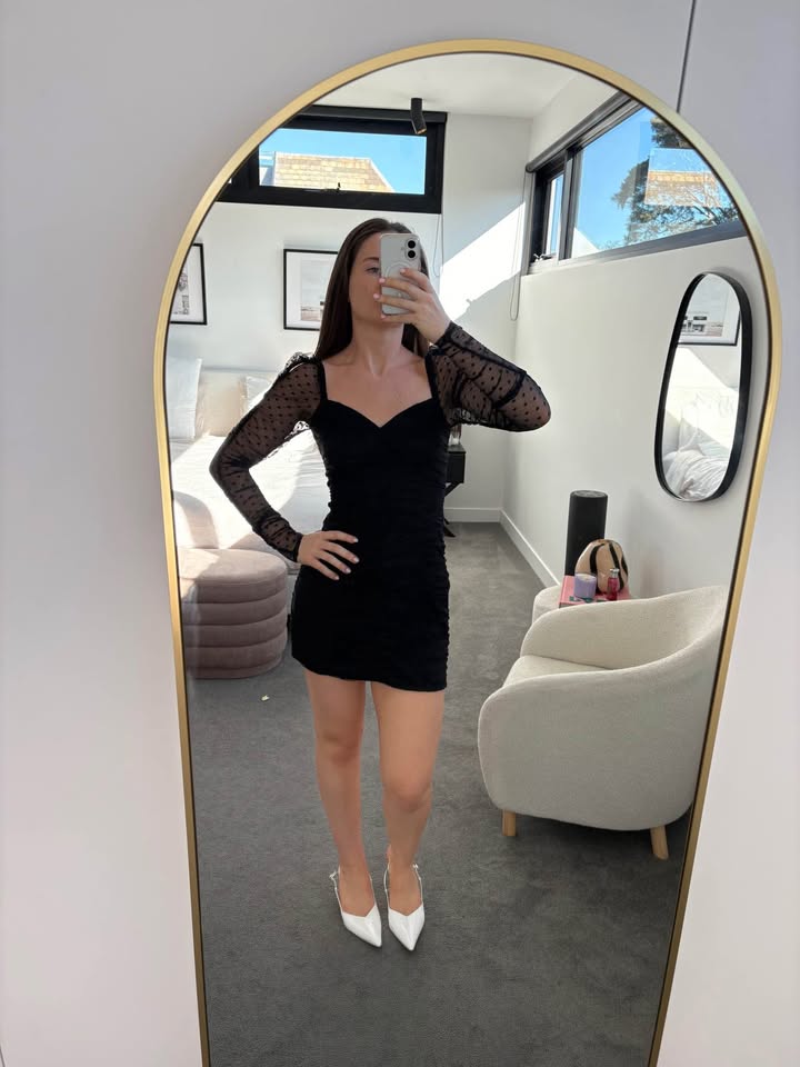 Finders Lace Mini Dress - size small