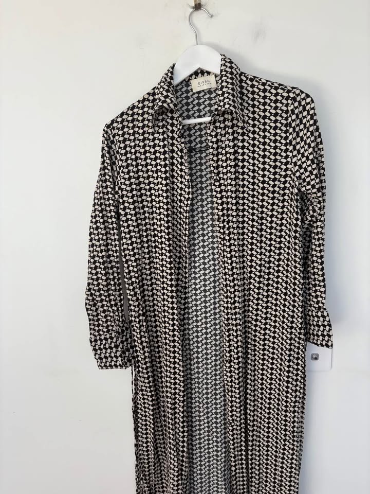 Dissh Shirt - size 6