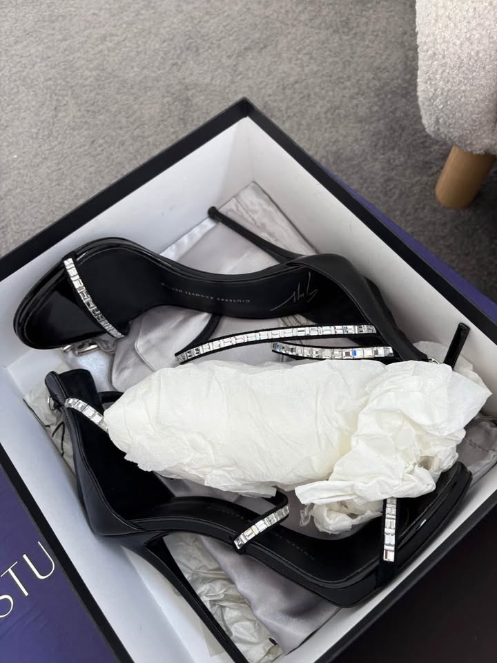 Giuseppe Zanotti Heels - size 38