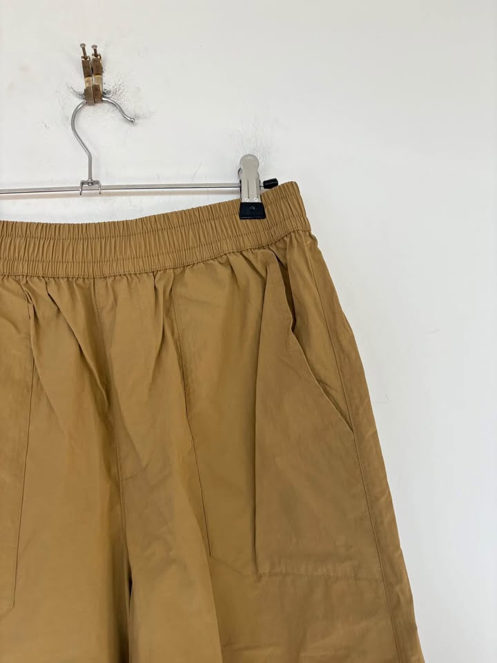 Henne Parachute Cargo Pants - size 6