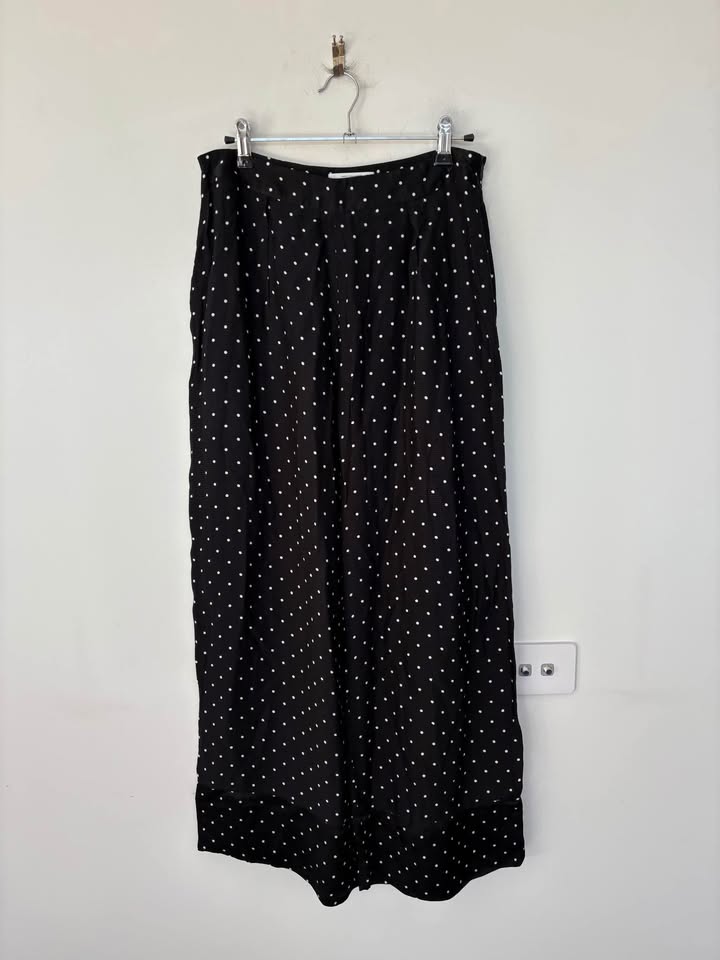 Veronika Maine Set - size 10 top and size 8 pants