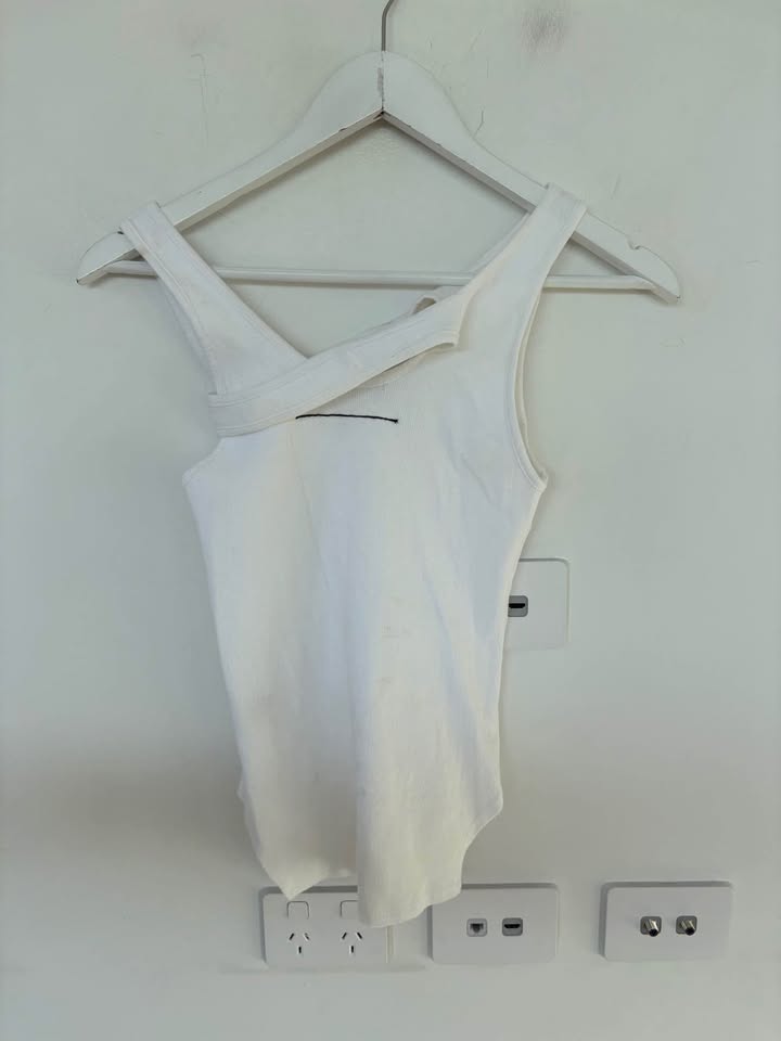 Bassike Tank - size 0