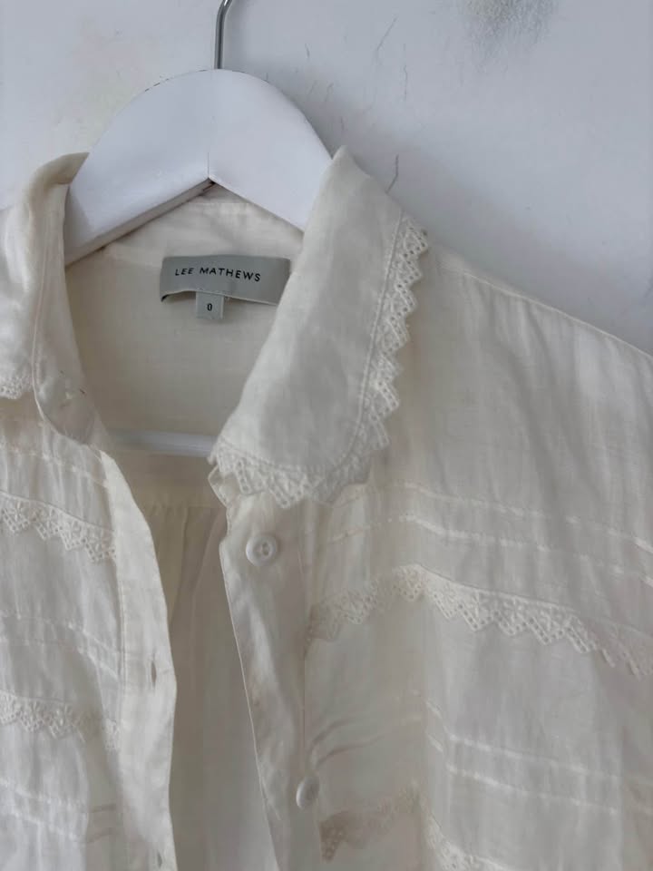 Lee MATTHEWS Blouse - size 8