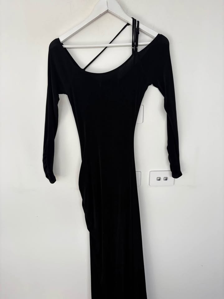 Isabelle Quinn Maxi Dress - size 8