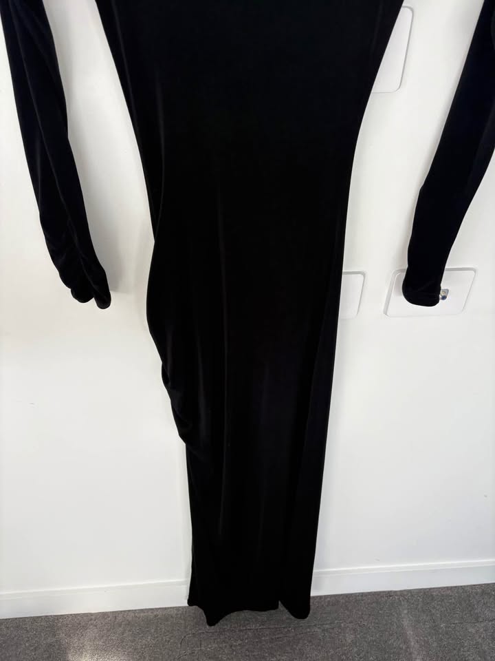 Isabelle Quinn Maxi Dress - size 8
