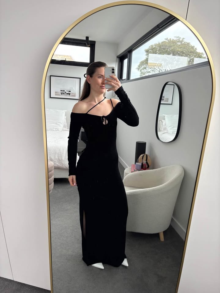 Isabelle Quinn Maxi Dress - size 8