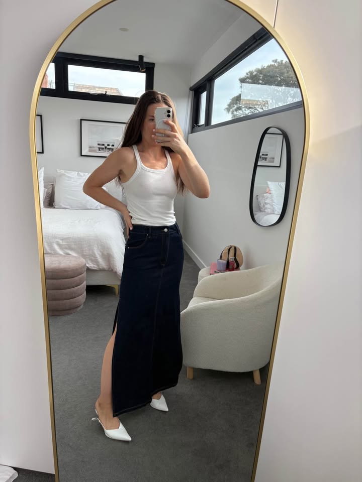 Perfect Stranger Skirt - size 8