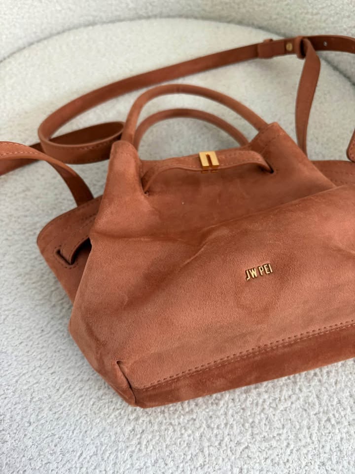 JW PEI Bag