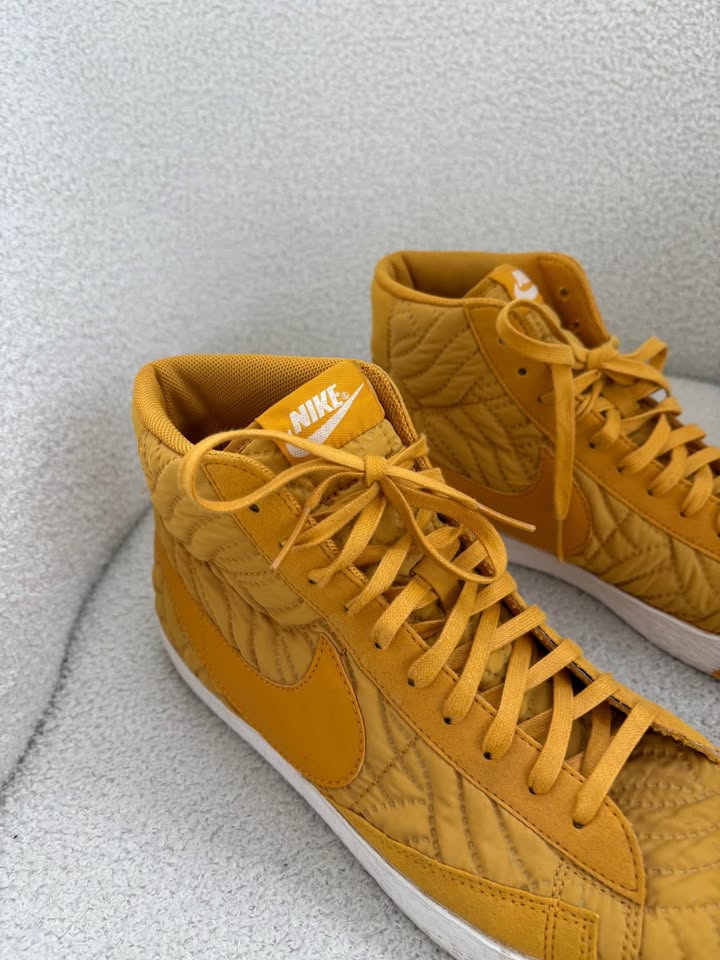 Nike Runners - size 40.5