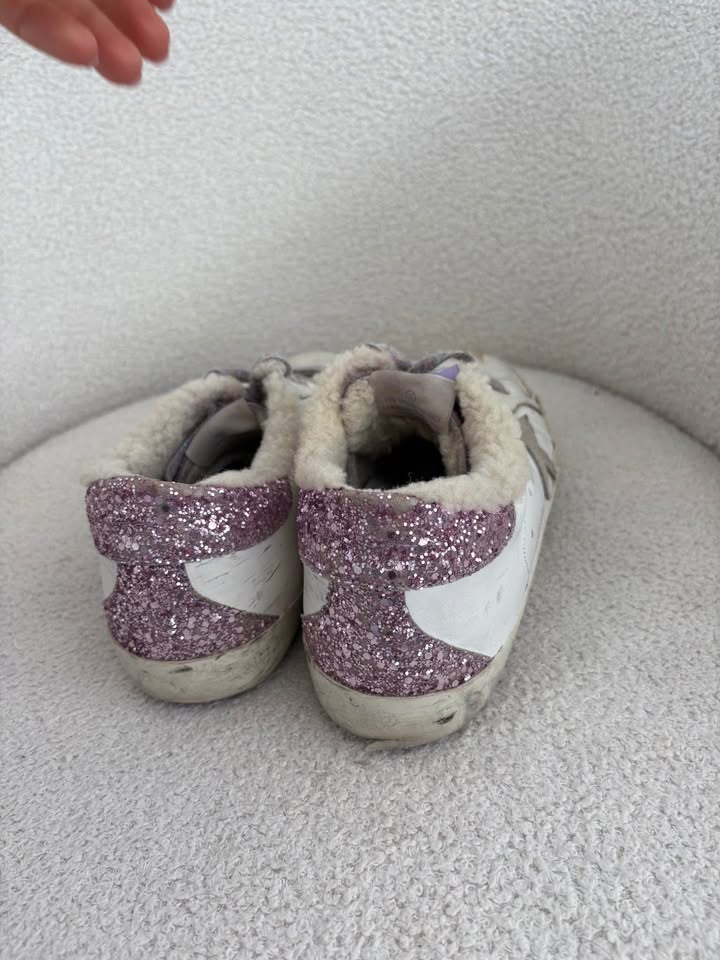 Golden Goose Superstars - size 38