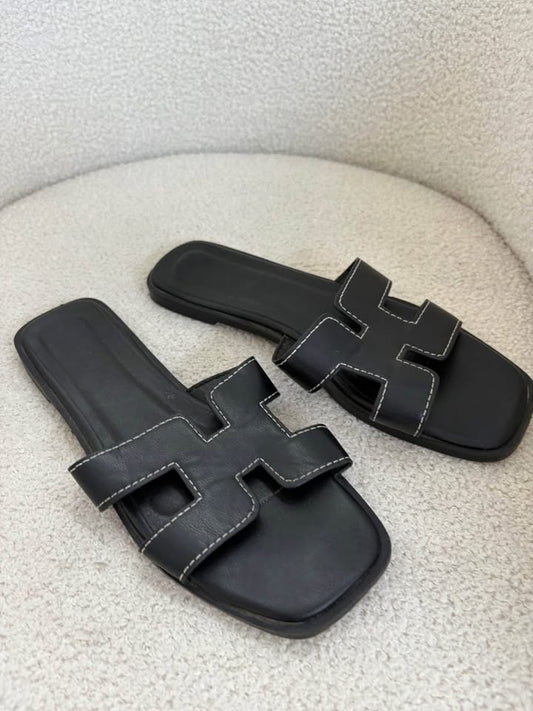 Billini Shoes - Size 6