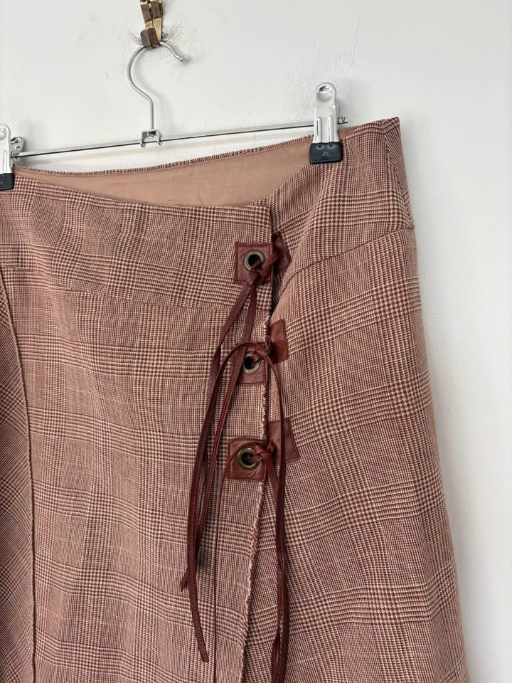 Scanlan Theodore Mini Skirt - Size 10
