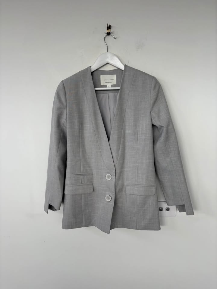 Viktoria & Woods Grey Suit Set - Size 0