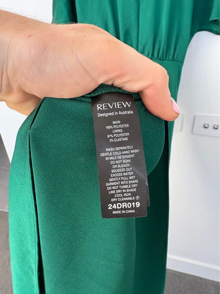 Review Dress - Size 8