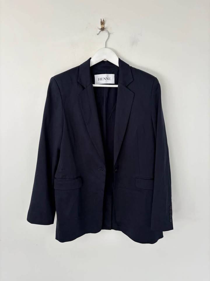 Henne Suit Set - Size 8
