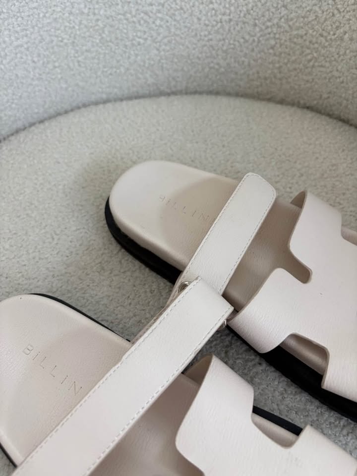 Billini Shoes - Size 6