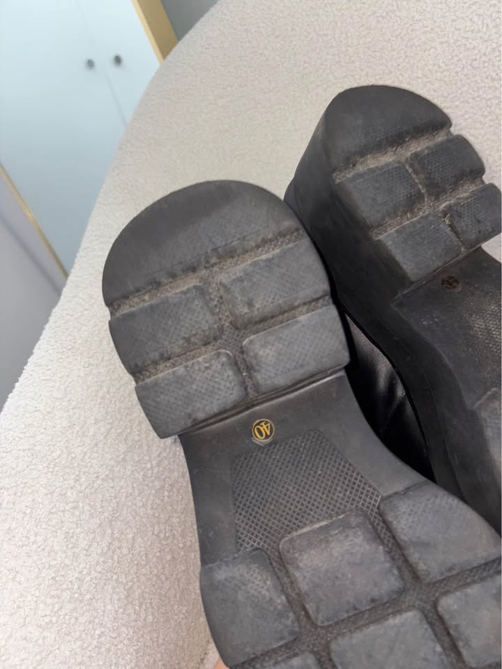 Alias Mae Boots - Size 40