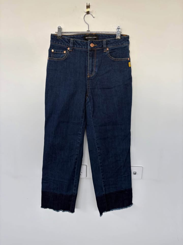 Betting Liano Jeans - Size 8