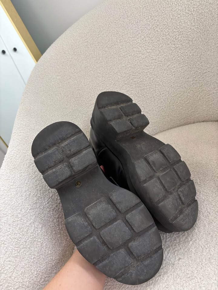 Alias Mae Boots - Size 40