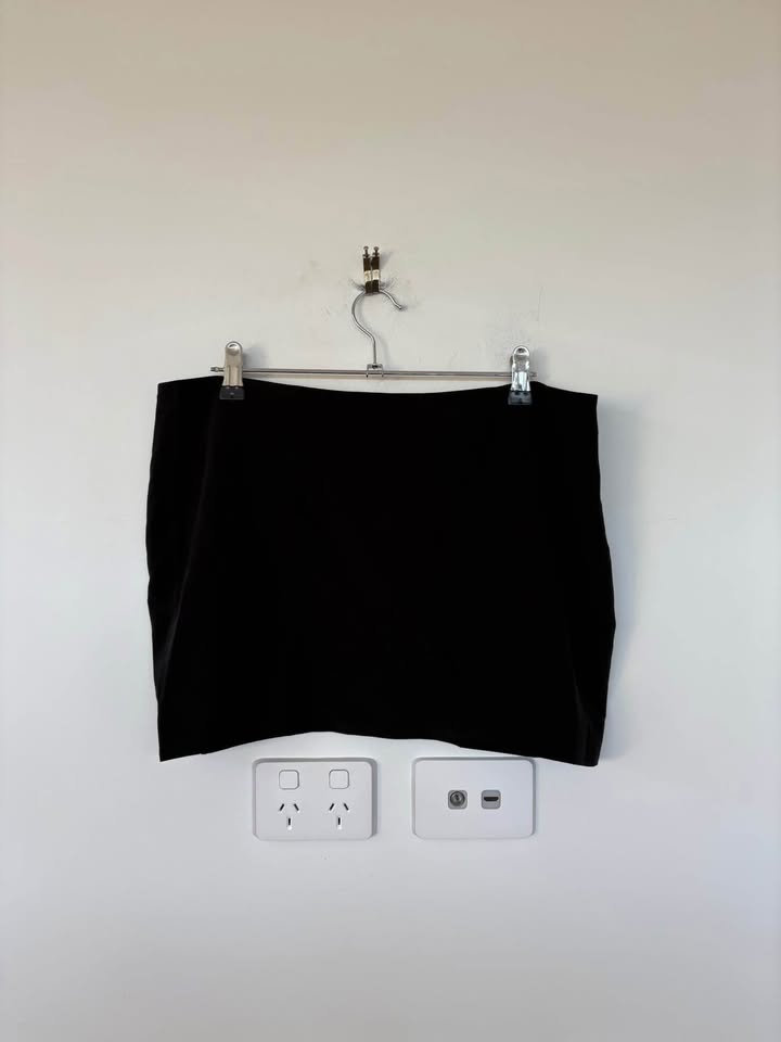 St Agni Silk Skirt - Size Medium