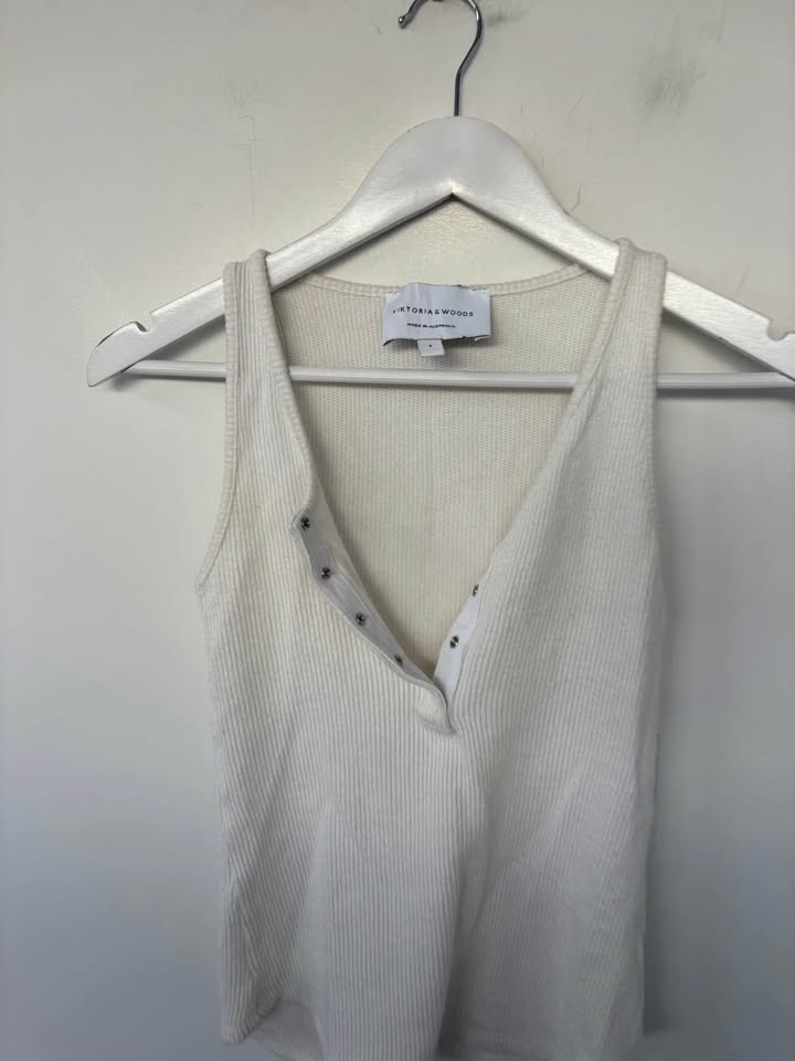 Viktoria and Woods Top - Size 1