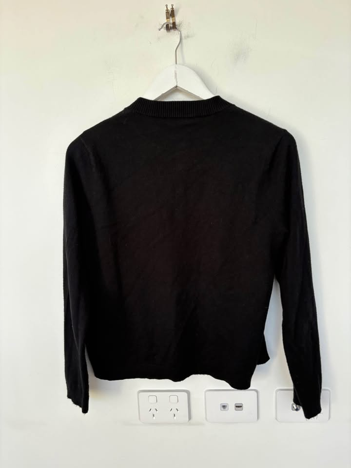 Onte Cardigan - Size Small