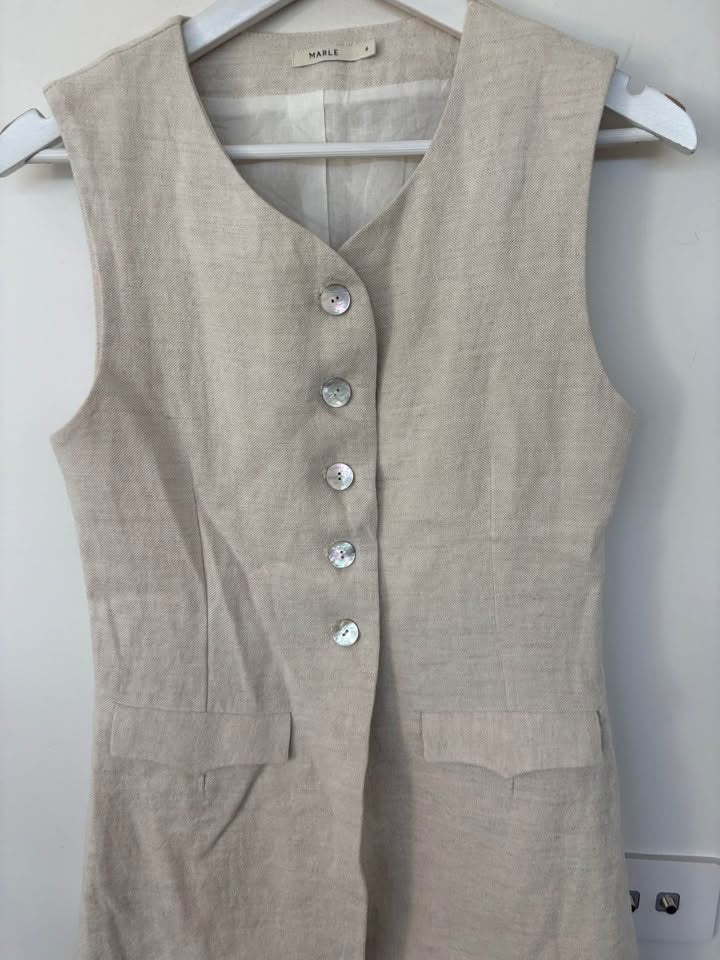 Marle Linen Set - Size 6