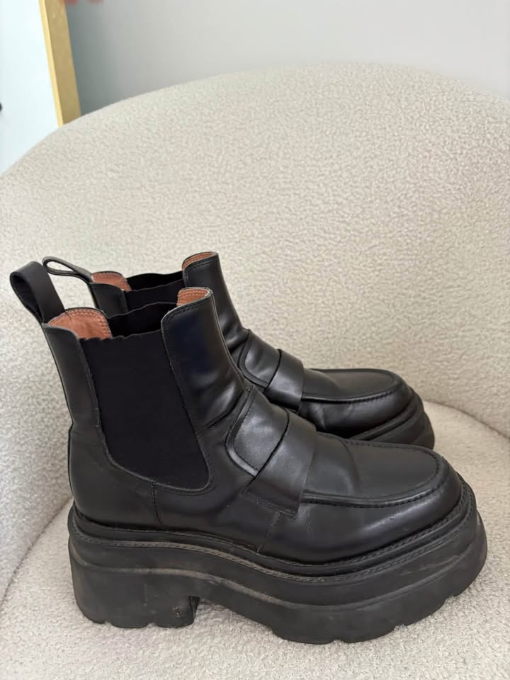 Alias Mae Boots - Size 40