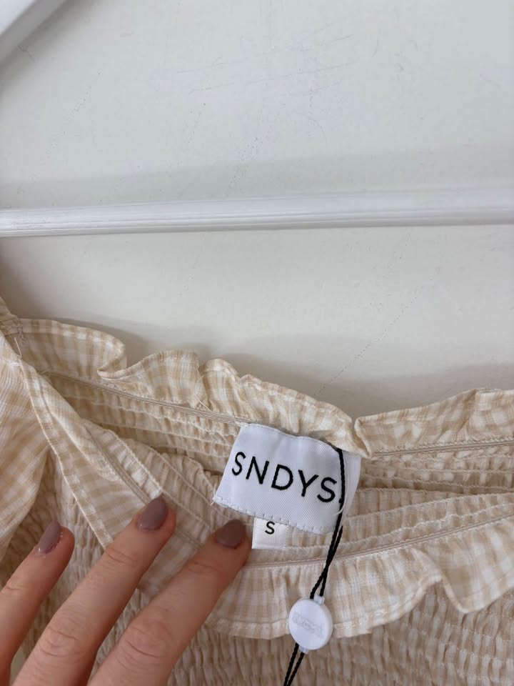 SNDYS DRESS - size small BNWT