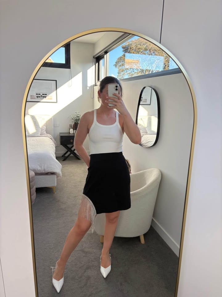 Diida Skirt - size 10 BNWT